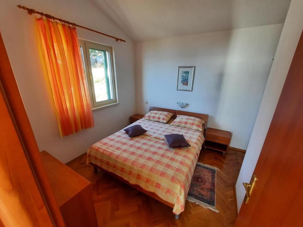 Rose Apartment *
